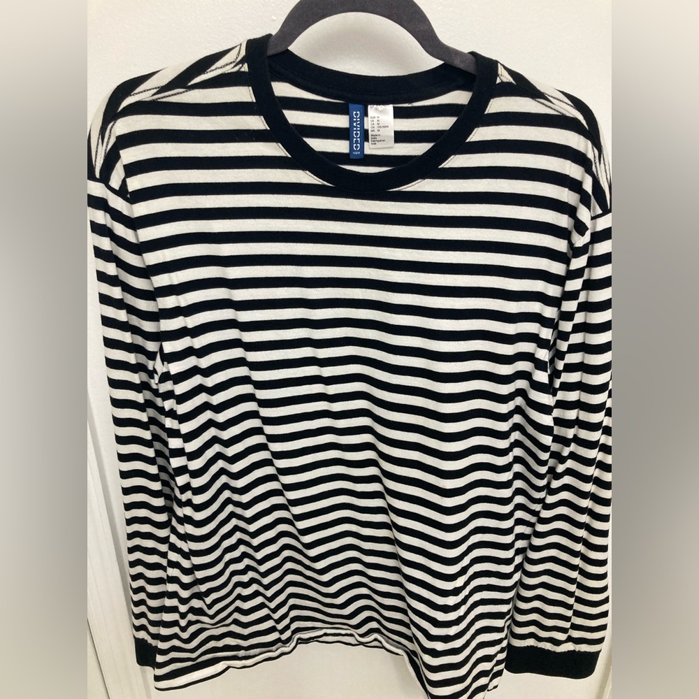 H&M Black and White Striped Top